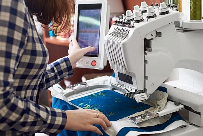 Вышивка на одежде